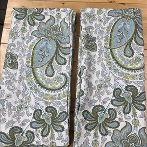 Pottery Barn 2 Curtain Panels 50x108 Pinch Pleat Linen Cotton Blackout Green